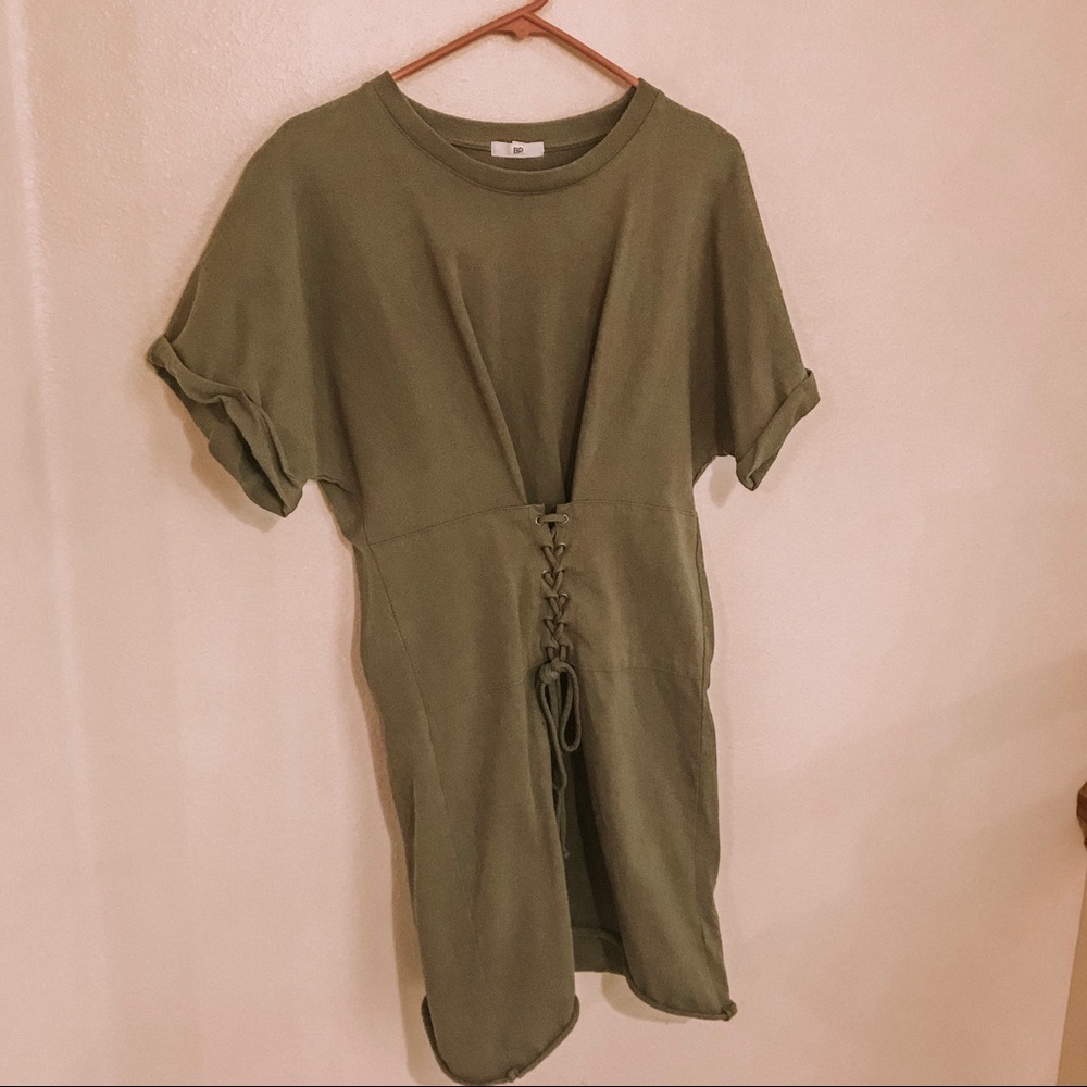 BP TIE DRESS